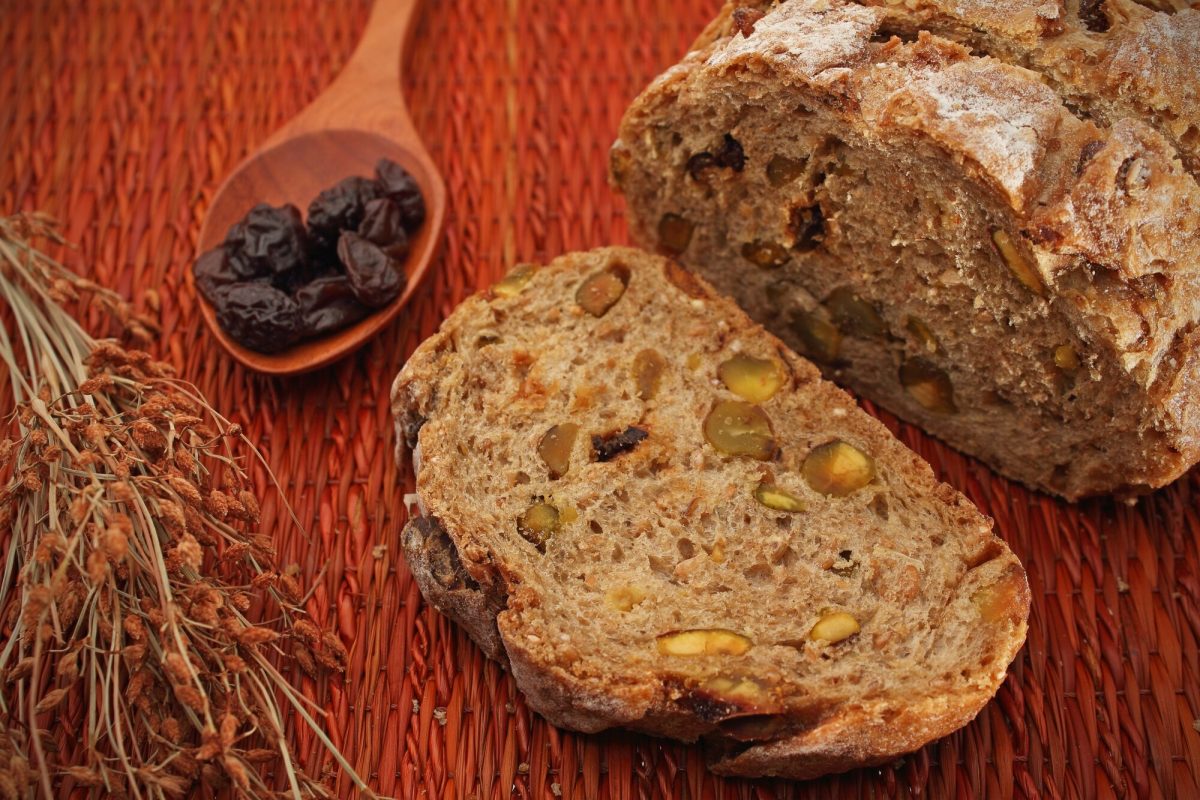 Glutensiz Cevizli Ekmek Tarifi