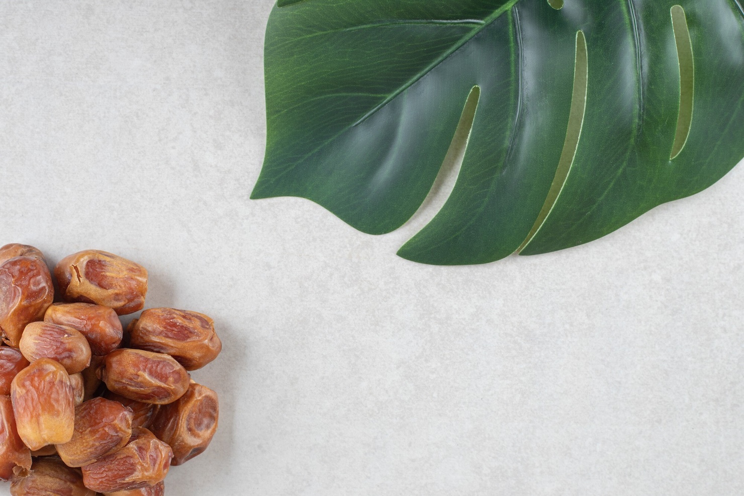 Hurmada Gluten Var mı? Hurma Çekirdeğinde Gluten Bulunur mu?
